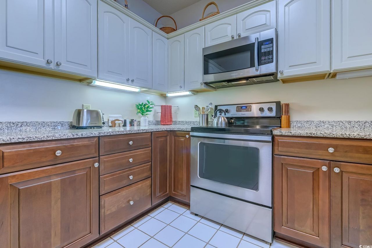 800 Castleford Circle Photo 11