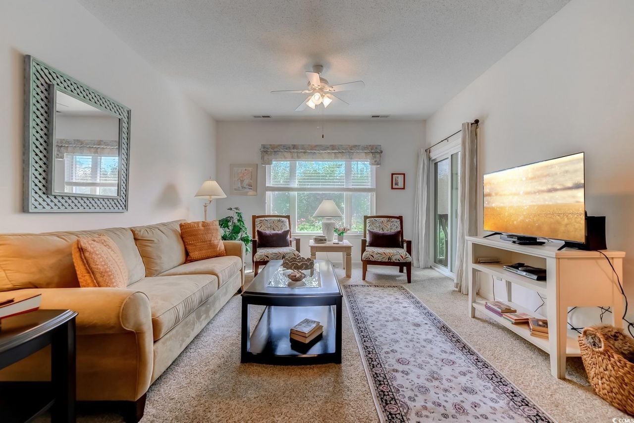 800 Castleford Circle Photo 6