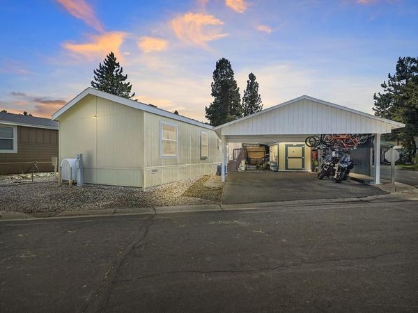 1080 Julie Lane, South Lake Tahoe, CA 96150