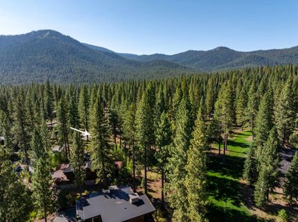 8331 Thunderbird Circle, Truckee, CA 96161 Photo