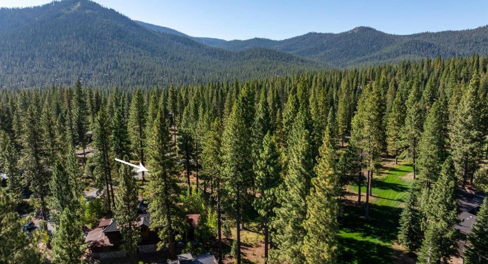 8331 Thunderbird Circle, Truckee, CA 96161 Photo