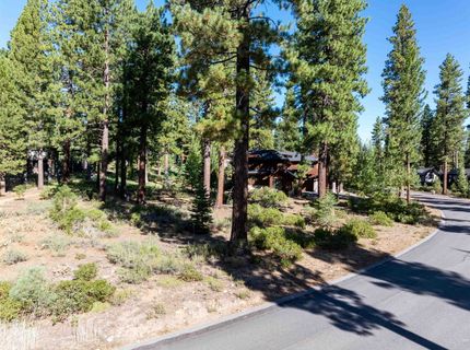 8331 Thunderbird Circle, Truckee, CA 96161 Photo