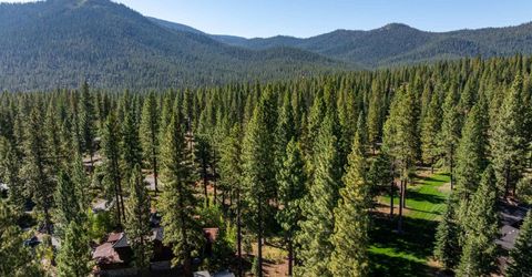 8331 Thunderbird Circle, Truckee, CA 96161 Photo