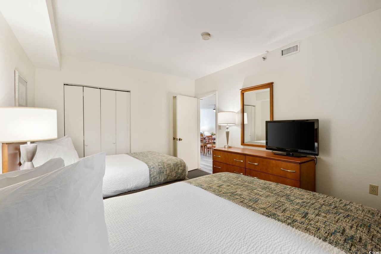 4800 S Ocean Blvd. Photo 8