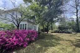 5 S Rosemary Avenue photo 4