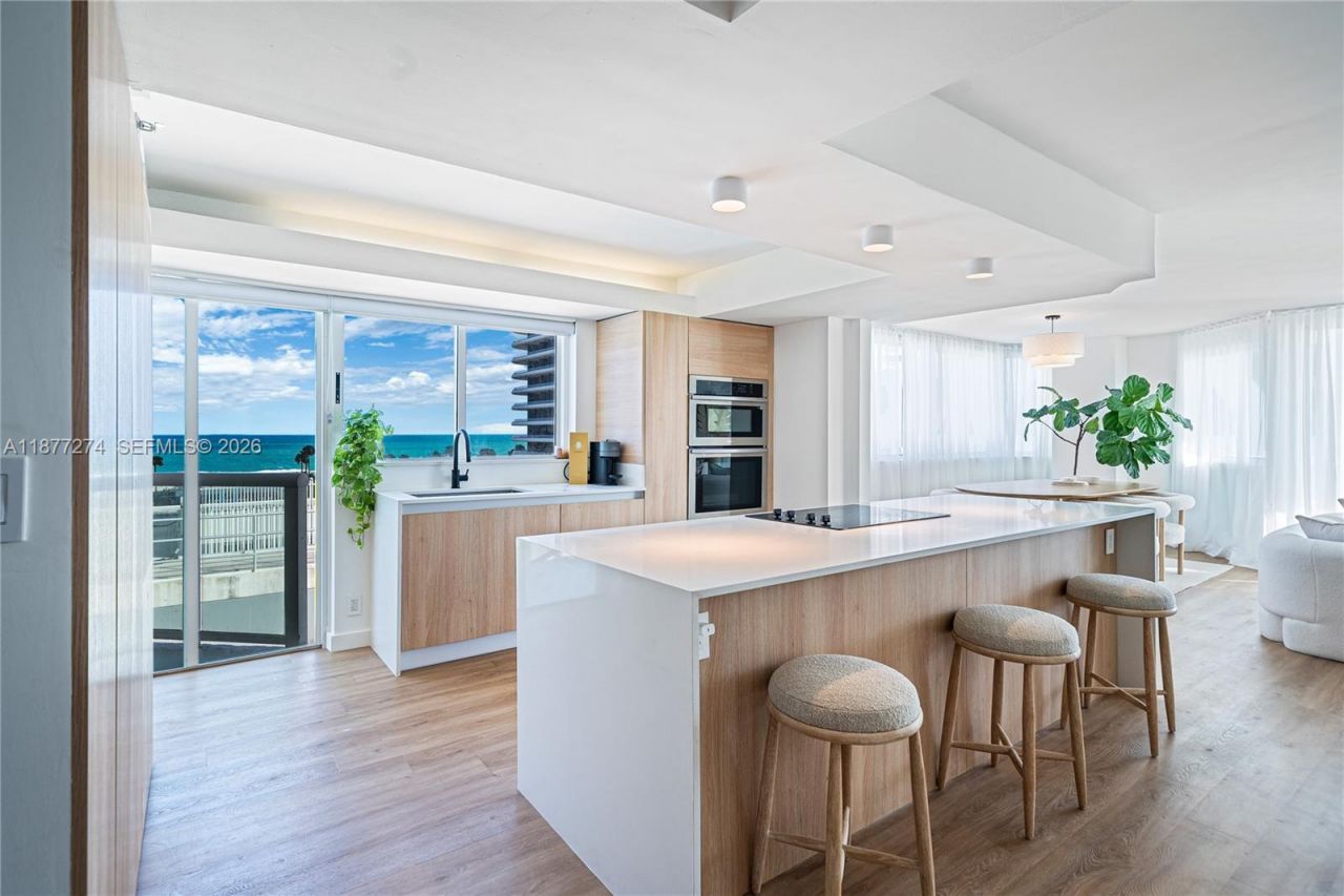 3411 Indian Creek Dr, Unit 704, Miami Beach, FL 33140 Photo