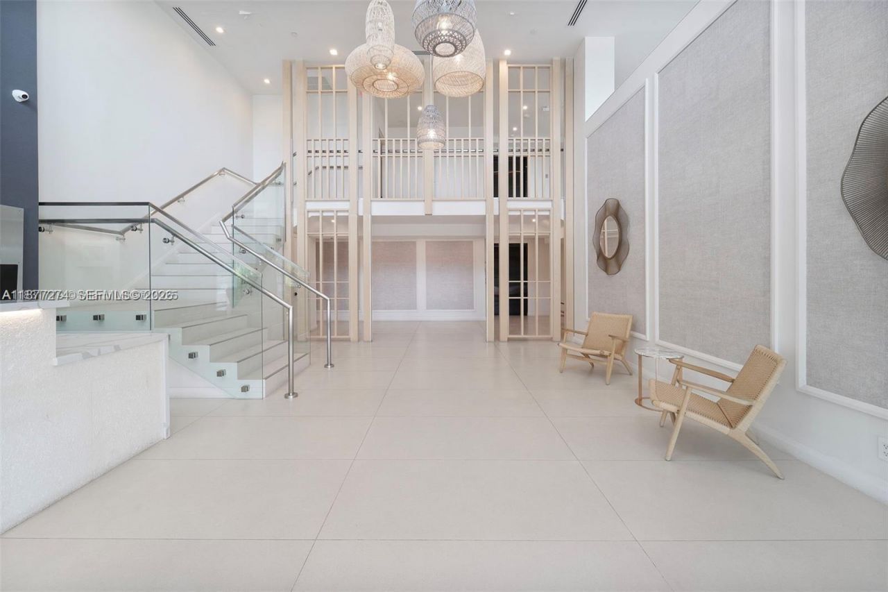 3411 Indian Creek Dr, Unit 704, Miami Beach, FL 33140 Photo