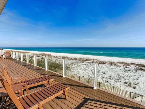 110 Ariola Dr, Pensacola Beach, FL 32561