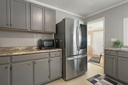 8375 Shell House Road photo 4