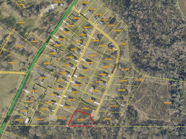 51151 Riverbend Dr, Independence, LA 70443