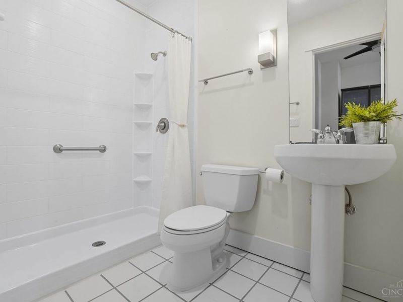 26 E Sixth Street, Unit 505, Cincinnati, OH 45202 Photo 27