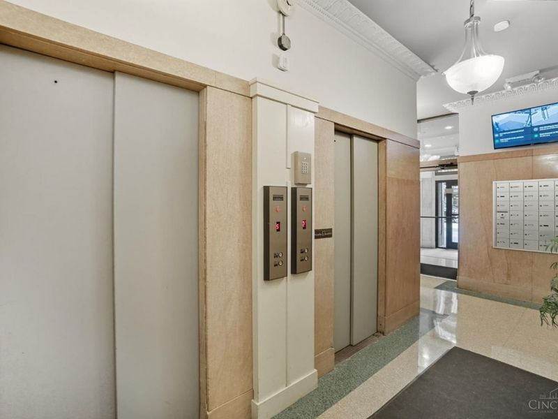 26 E Sixth Street, Unit 505, Cincinnati, OH 45202 Photo 31