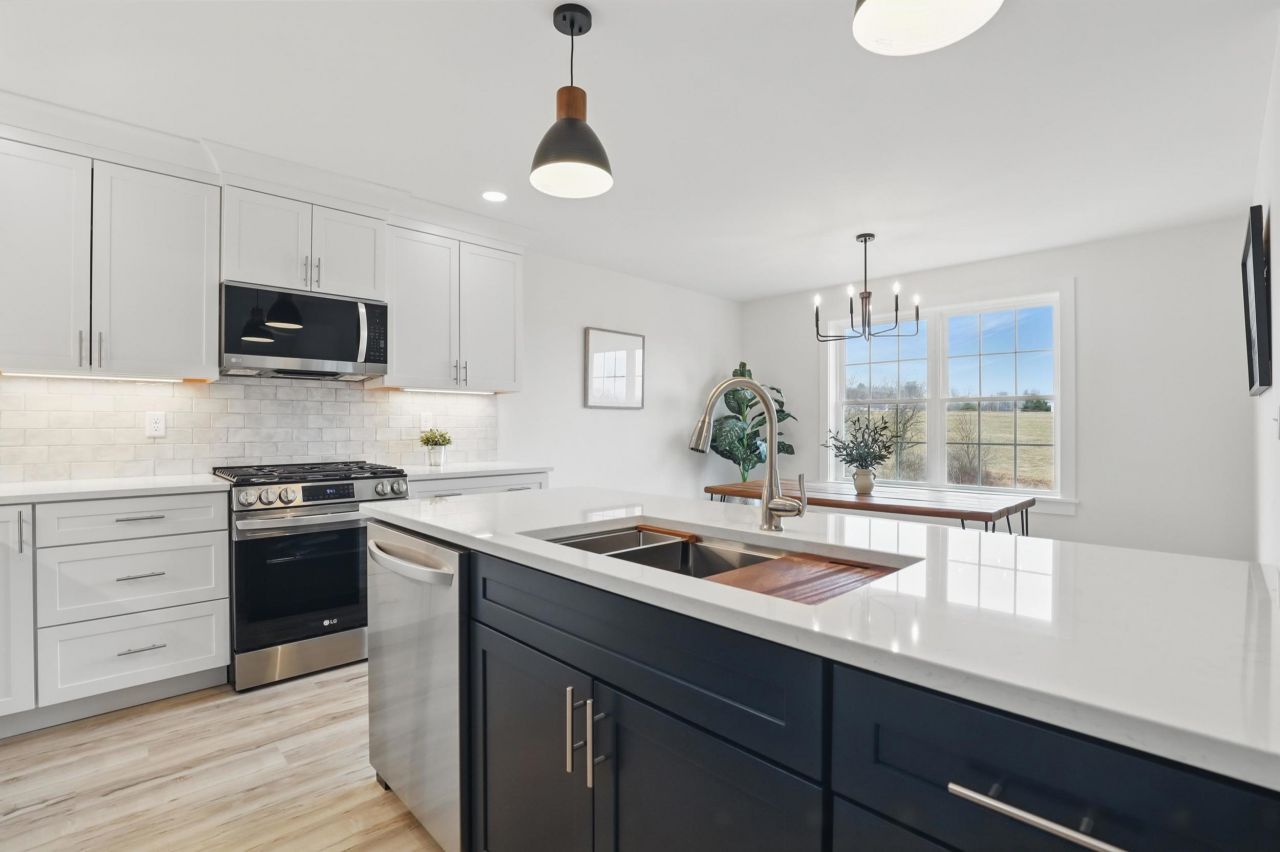 21 Brook Circle, Northwood, NH 03261 Main Photo