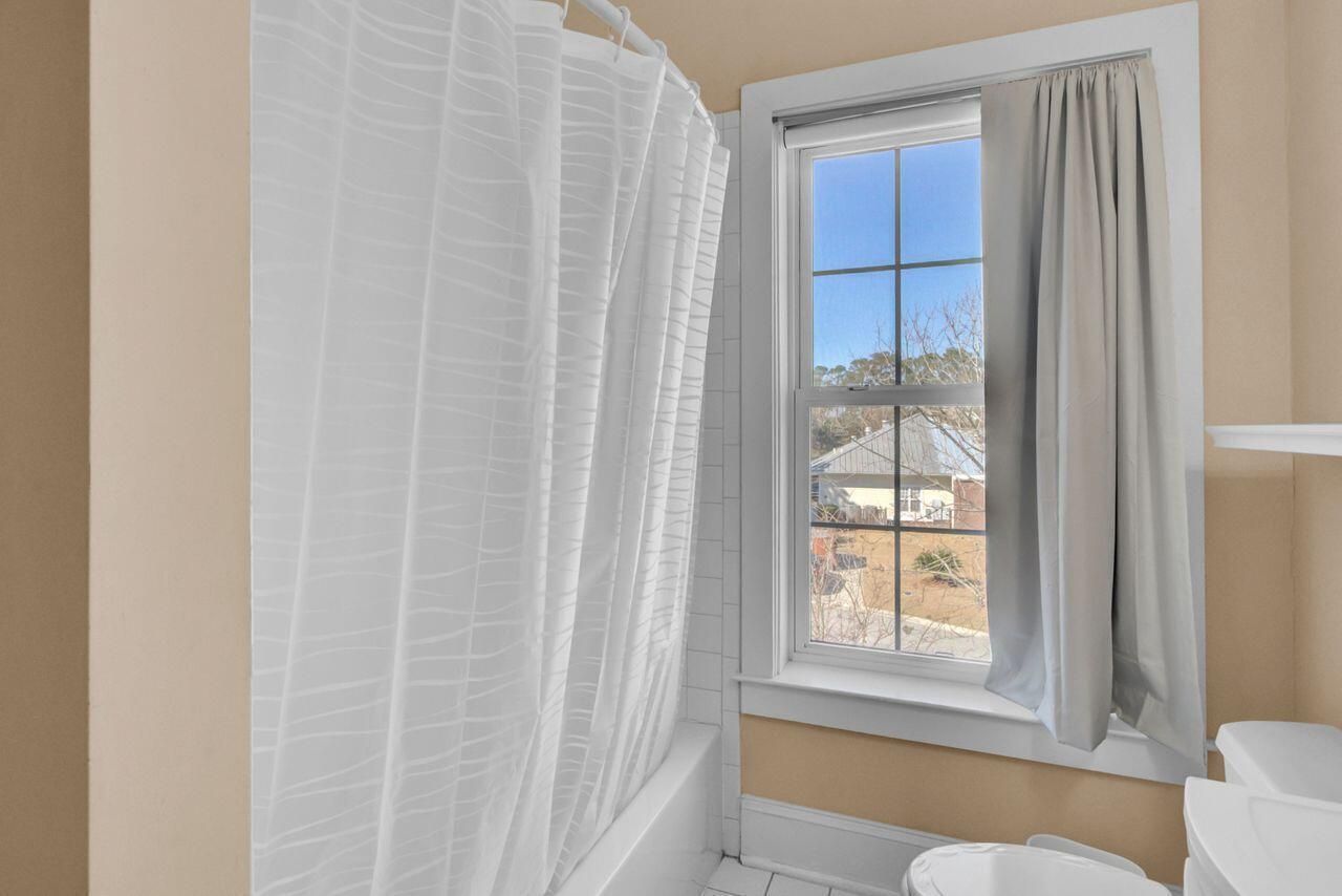 124 Summers Creek Court Photo 24