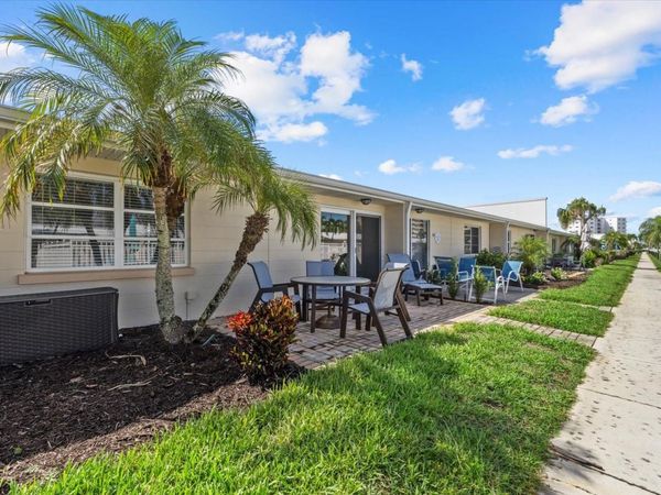 5830 MIDNIGHT PASS ROAD, Unit 52, SARASOTA, FL 34242