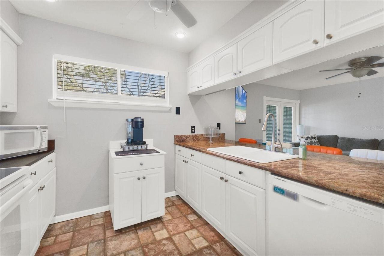 4371 Sandner Drive, Unit 4371, Sarasota, FL 34243 Photo