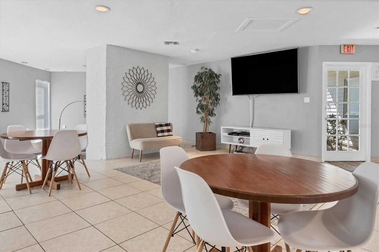 4371 Sandner Drive, Unit 4371, Sarasota, FL 34243 Photo