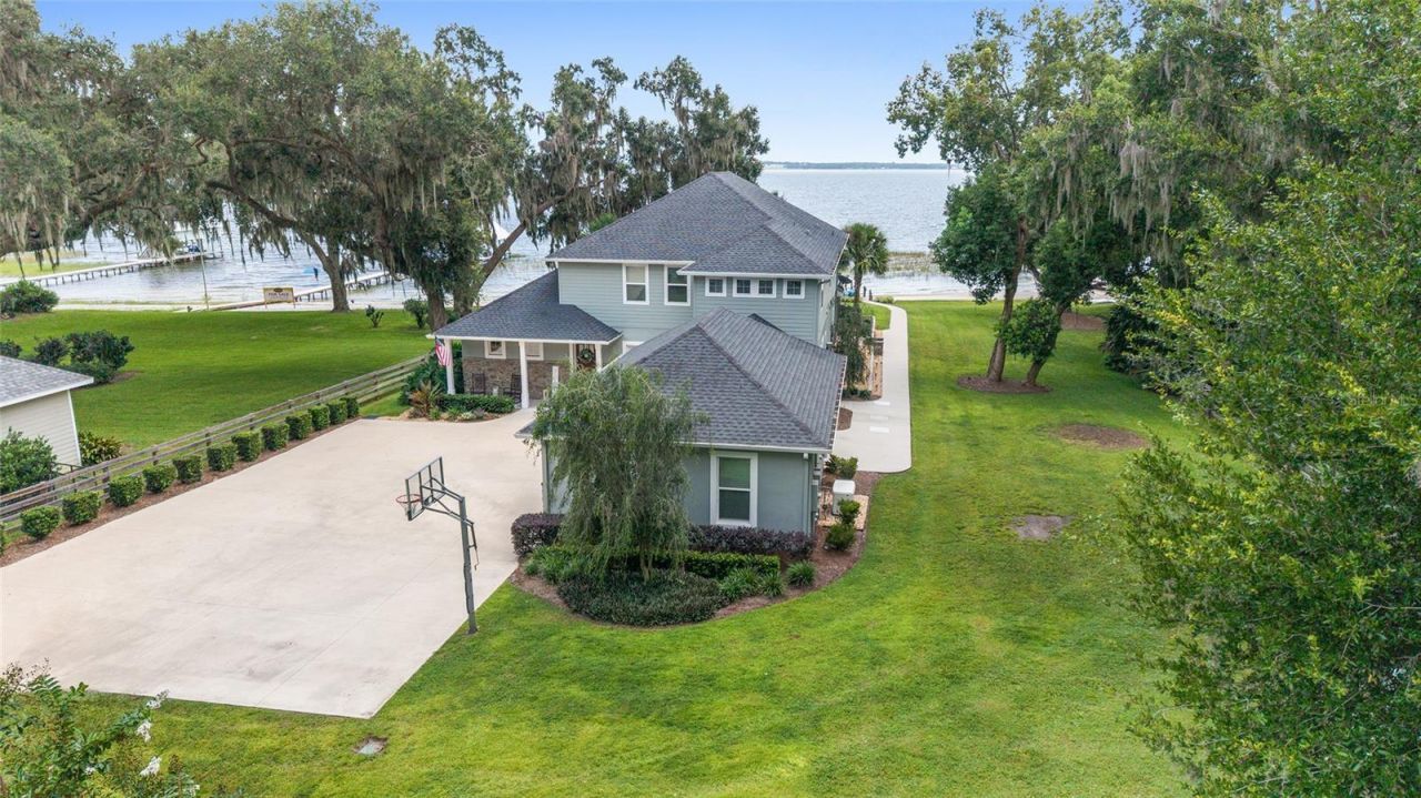 12350 E Highway 25, Ocklawaha, FL 32179 Photo