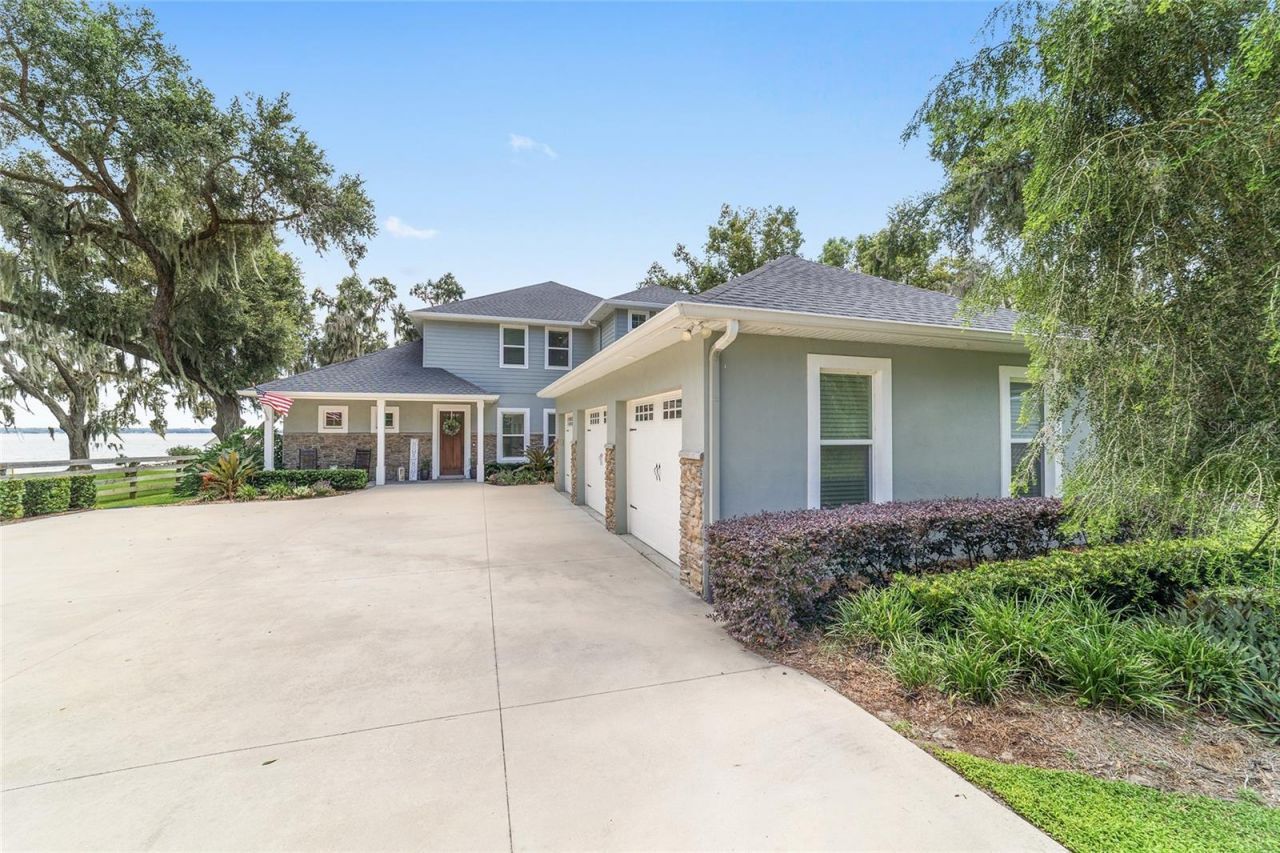 12350 E Highway 25, Ocklawaha, FL 32179 Photo