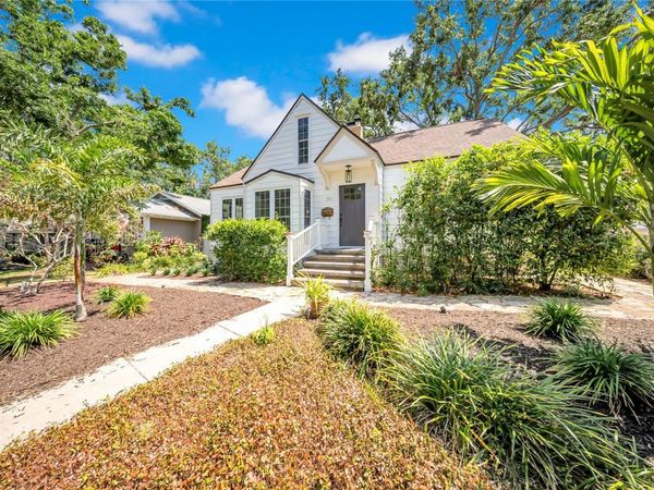 150 23RD AVENUE N, ST PETERSBURG, FL 33704