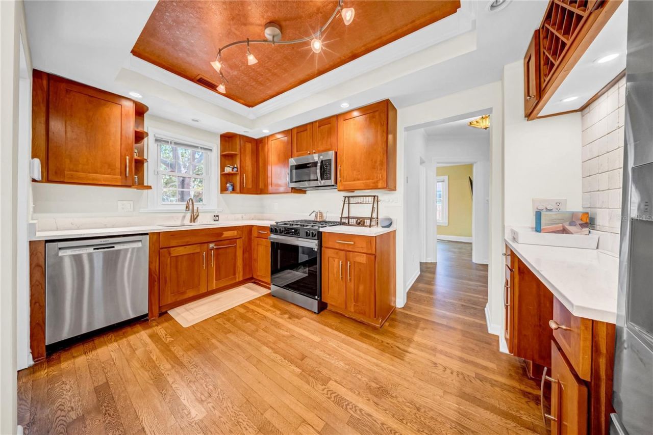 150 23rd Avenue N, Saint Petersburg, FL 33704 Photo