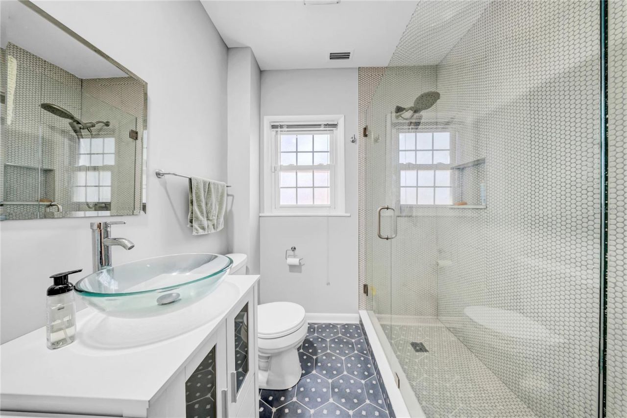 150 23rd Avenue N, Saint Petersburg, FL 33704 Photo