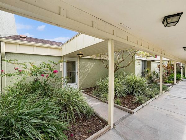 13512 PALMWOOD LANE, TAMPA, FL 33618