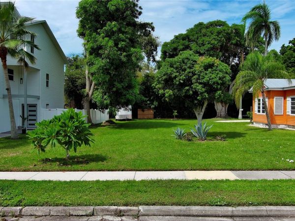 84TH STREET NW, BRADENTON, FL 34209