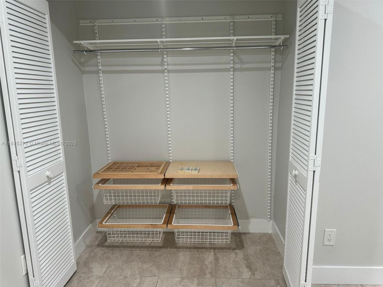 8563 SW 115th Ct, Unit 8563, Miami, FL 33173 Photo