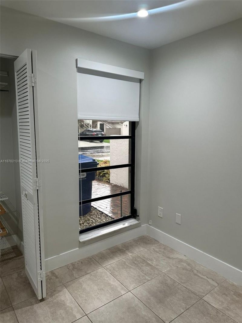 8563 SW 115th Ct, Unit 8563, Miami, FL 33173 Photo