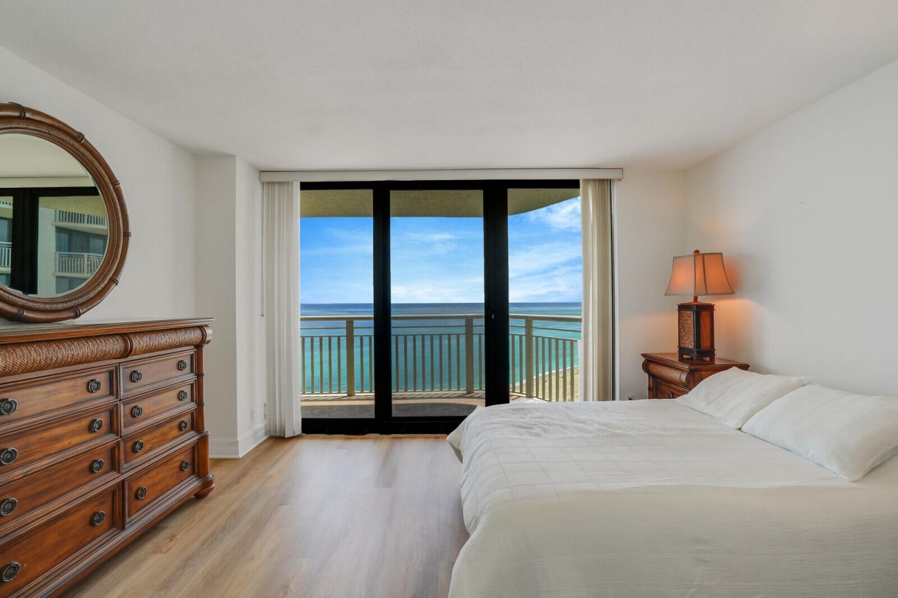 3000 N Ocean Drive, Unit 25c, Singer Island, FL 33404 Photo