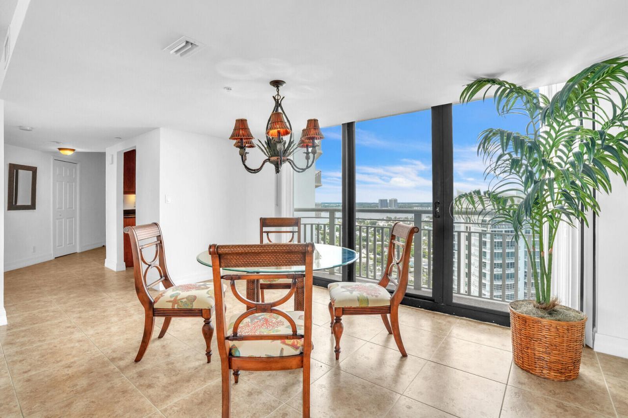 3000 N Ocean Drive, Unit 25c, Singer Island, FL 33404 Photo