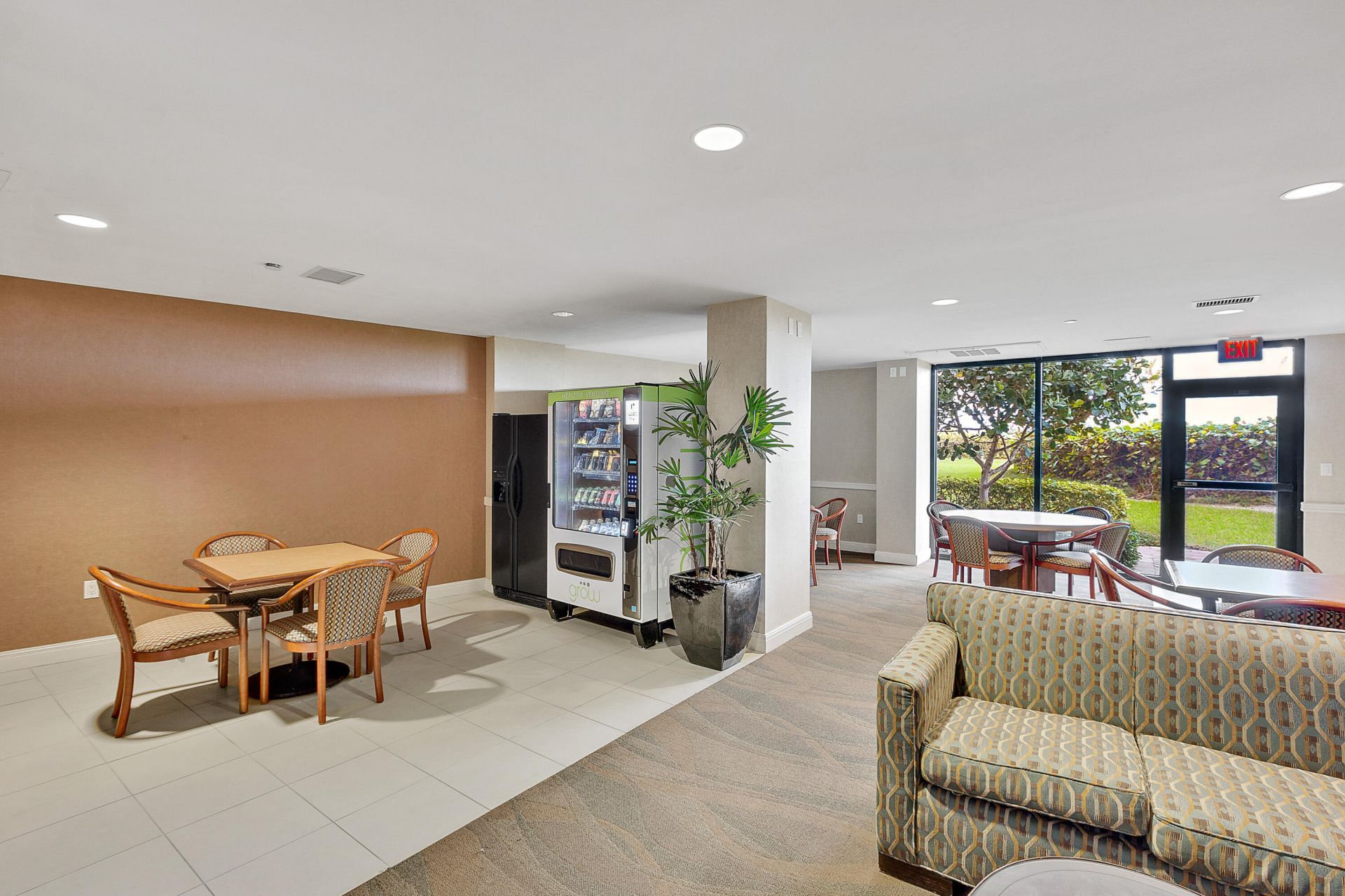 3000 N Ocean Drive, Unit 25c, Singer Island, FL 33404 Photo