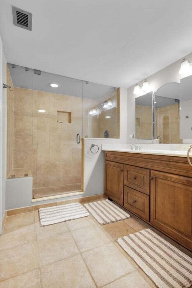 5380 N Ocean Drive, Unit 5 B, Singer Island, FL 33404 Photo