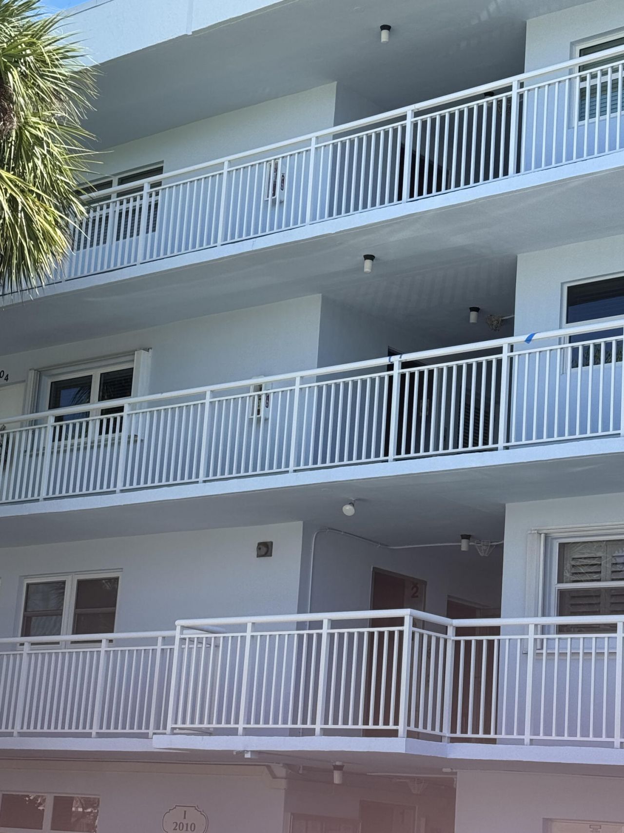 2010 S Federal Highway, Unit I 405, Boynton Beach, FL 33435 Photo