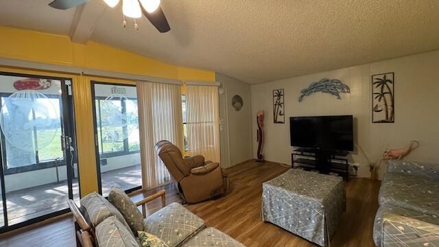 7874 SE Saratoga Drive, Hobe Sound, FL 33455 Photo