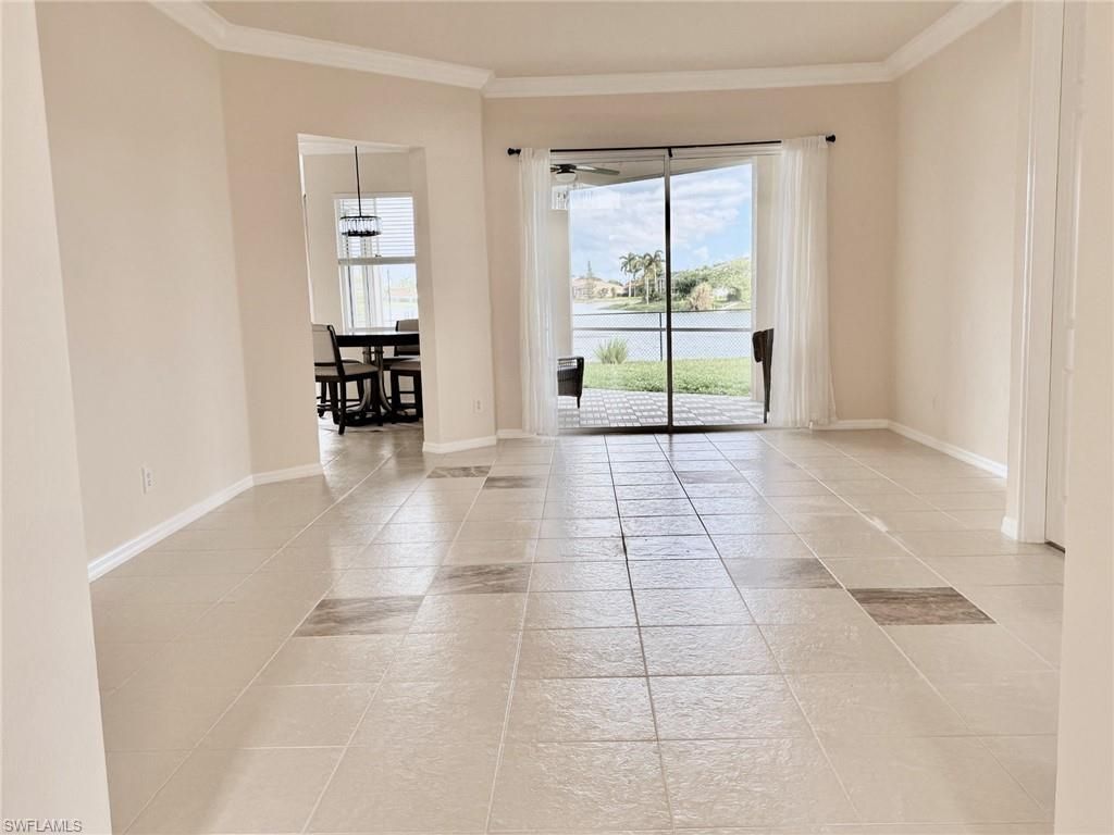 1098 Port Orange Way, Naples, FL 34120 Photo