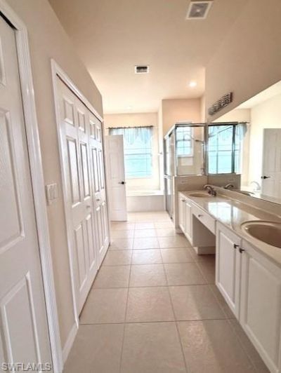 1098 Port Orange Way, Naples, FL 34120 Photo
