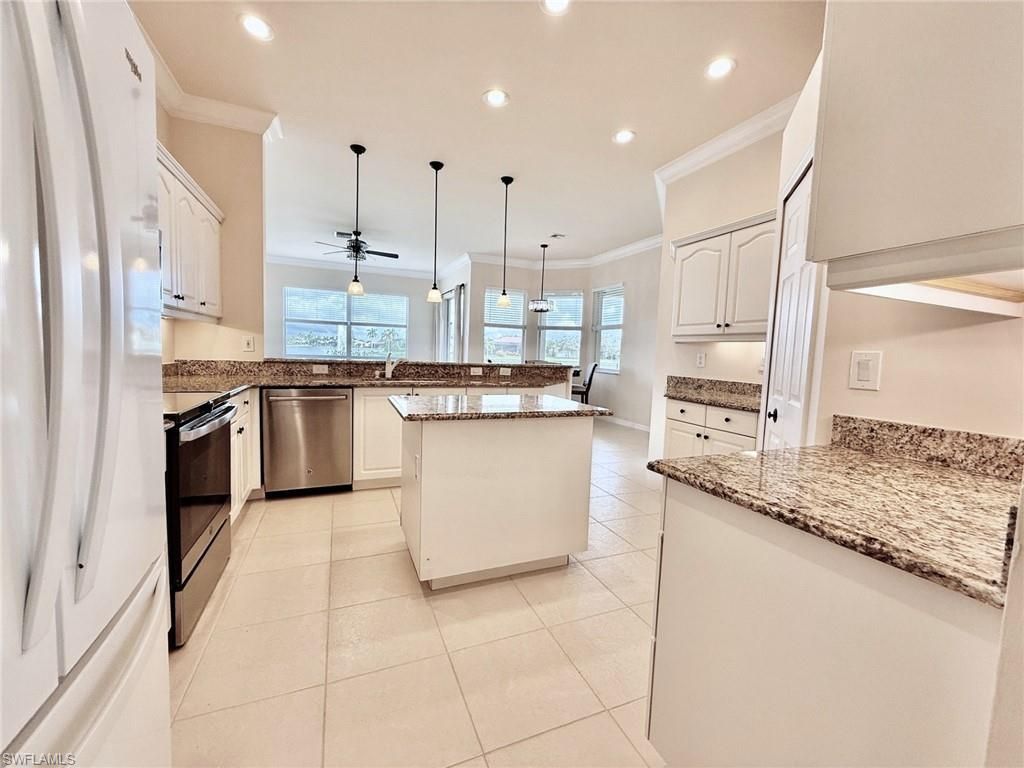 1098 Port Orange Way, Naples, FL 34120 Photo