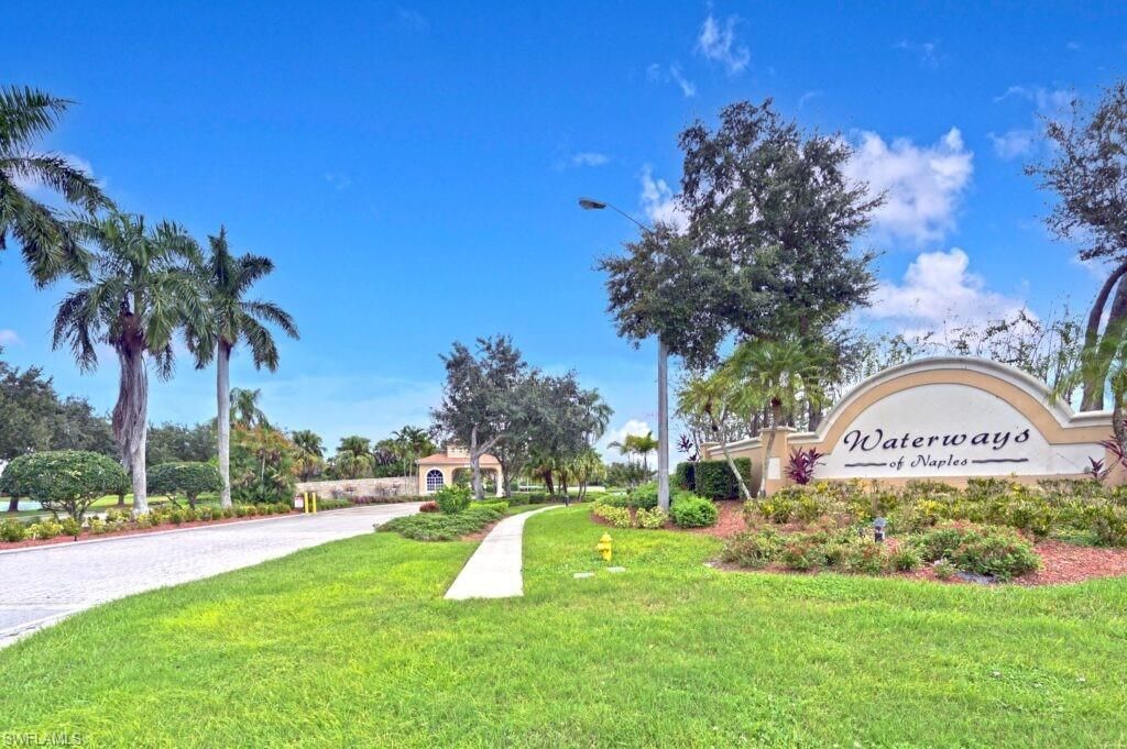 1098 Port Orange Way, Naples, FL 34120 Photo