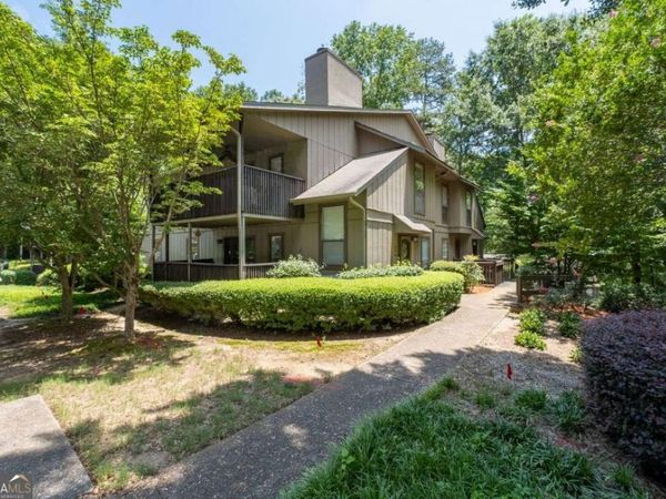 308 CUMBERLAND Court SE, Smyrna, GA 30080