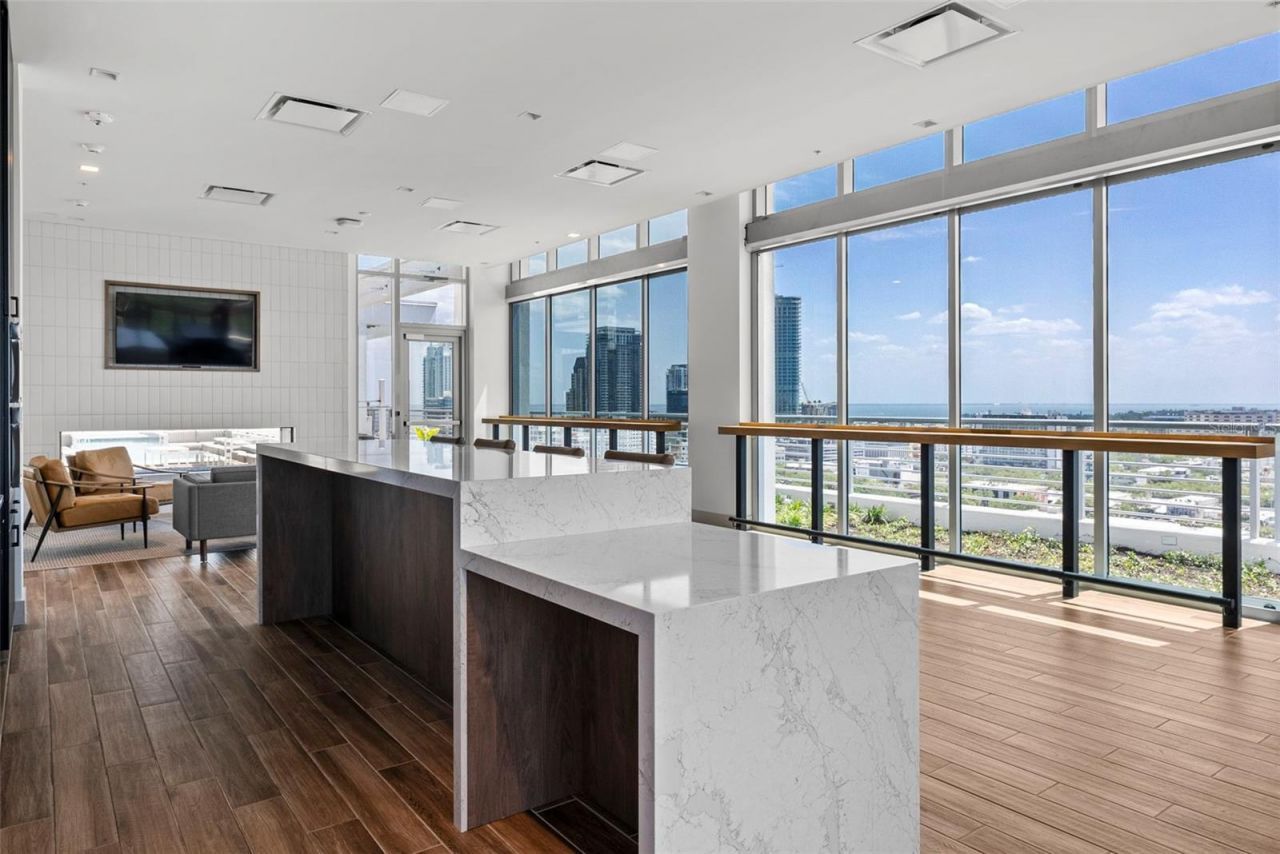 777 3rd Avenue N, Unit 1502, Saint Petersburg, FL 33701 Photo