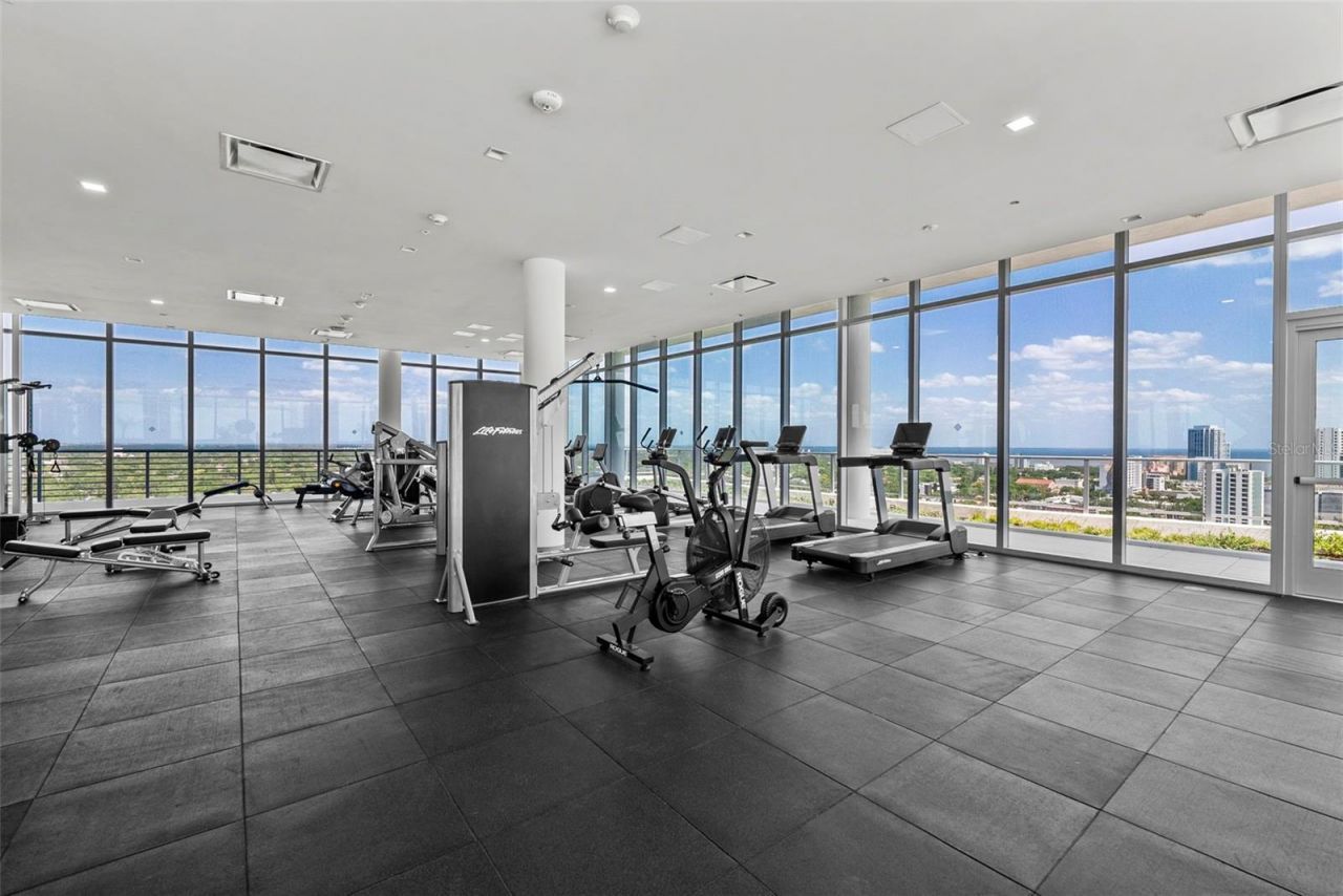 777 3rd Avenue N, Unit 1502, Saint Petersburg, FL 33701 Photo