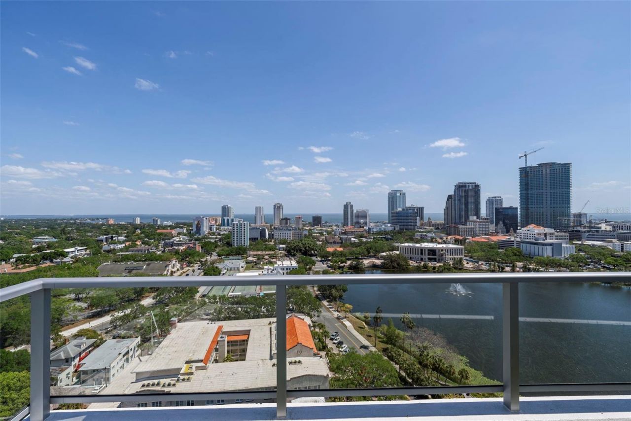 777 3rd Avenue N, Unit 1502, Saint Petersburg, FL 33701 Photo