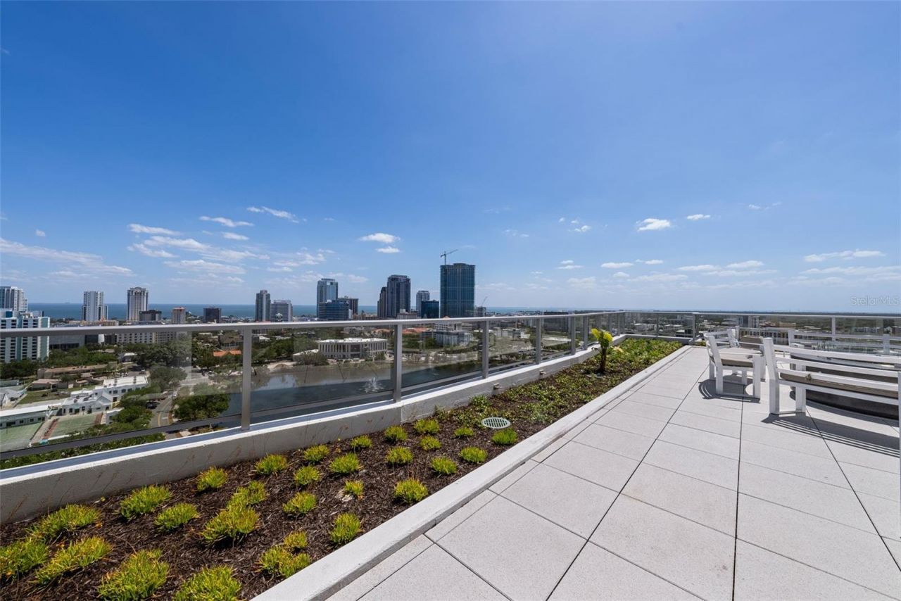 777 3rd Avenue N, Unit 1502, Saint Petersburg, FL 33701 Photo