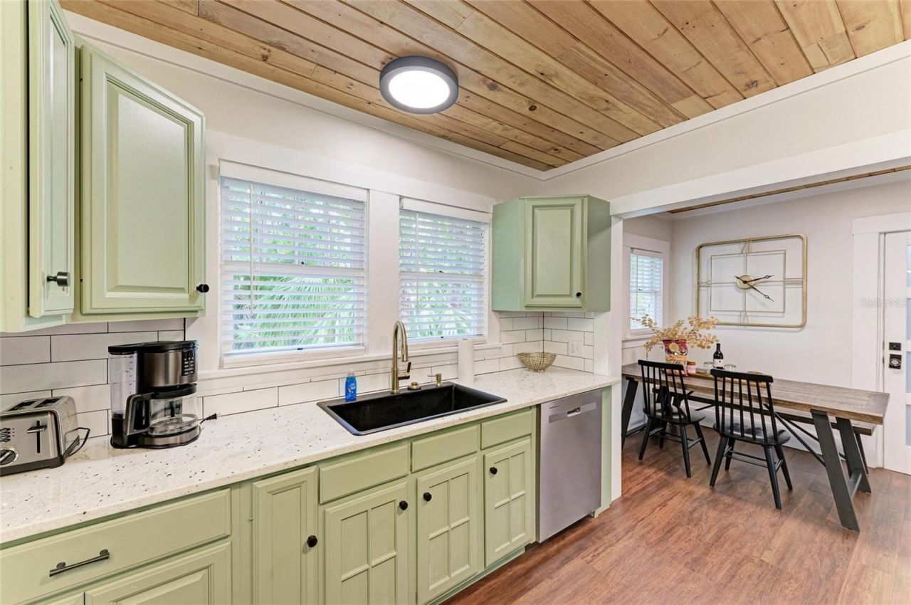 2418 12th Avenue W, Bradenton, FL 34205 Photo