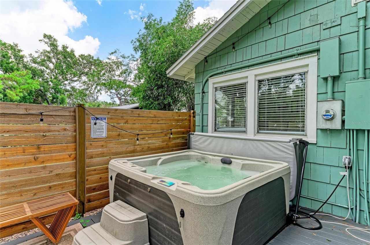 2418 12th Avenue W, Bradenton, FL 34205 Photo