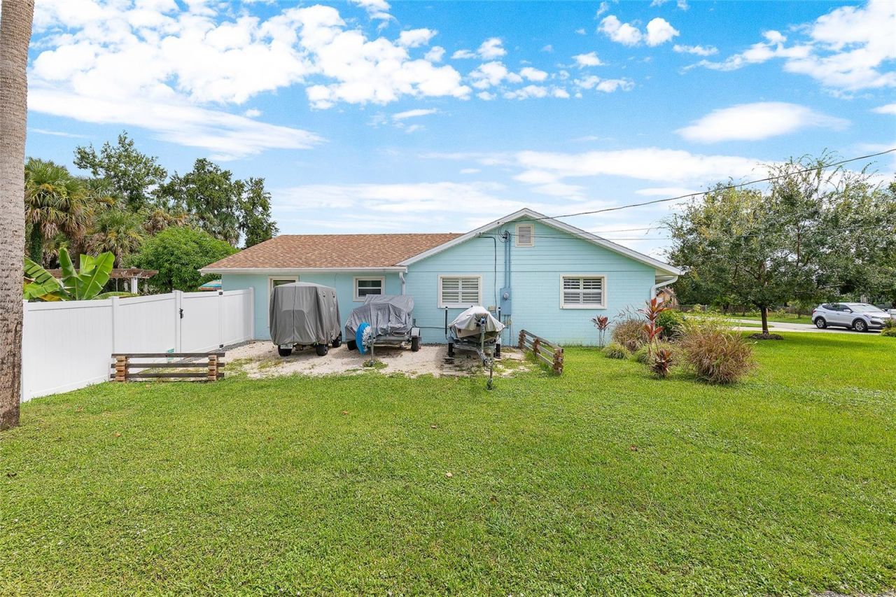 125 E Rhode Island Street, Edgewater, FL 32132 Photo