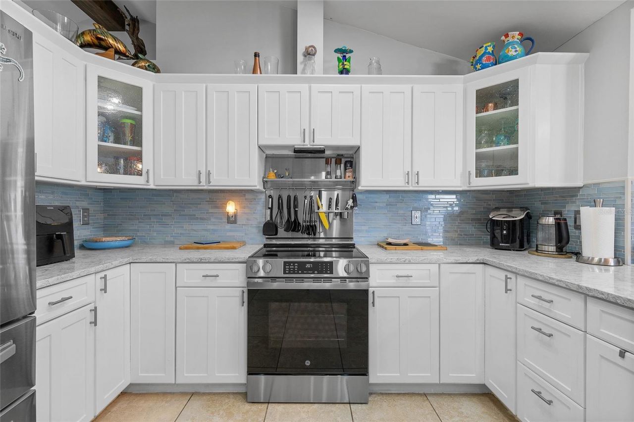 125 E Rhode Island Street, Edgewater, FL 32132 Photo