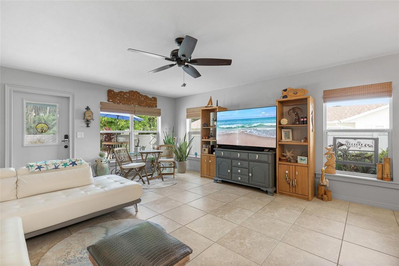 125 E Rhode Island Street, Edgewater, FL 32132 Photo